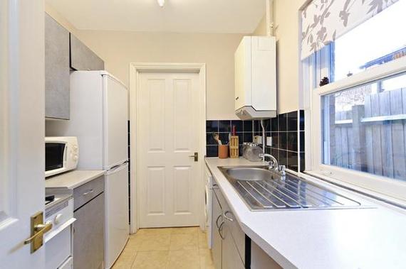 2 bedroom Terraced f...